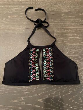 Beaded Kenneth Cole Reaction Bikini Top size Medium